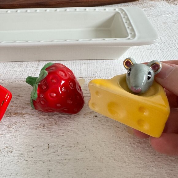 Nora Fleming Entertainment Lot - Picture 3 of 8